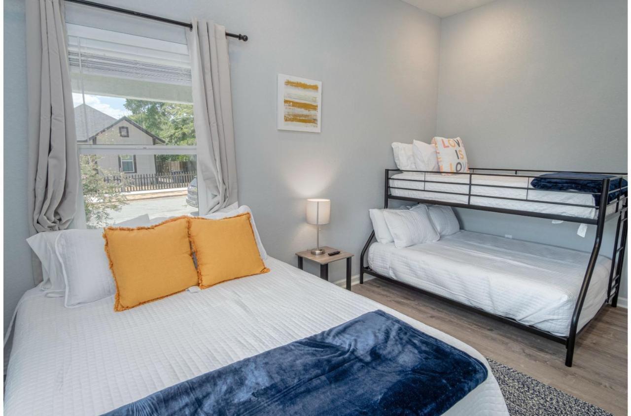 Cozy And Lovely 2Br 2Ba Apt#A Near Lively Downtown San Antonio Exteriör bild